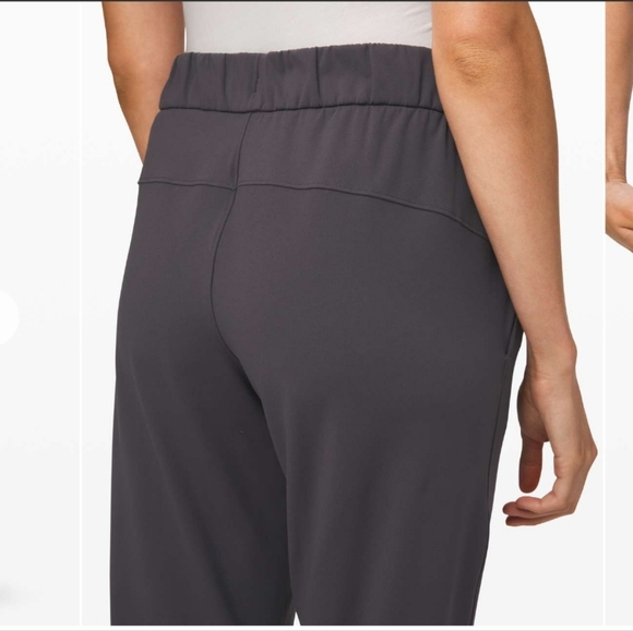 Lululemon On the Fly Pant Full Length- Luxtreme Size 6 - Picture 10 of 10